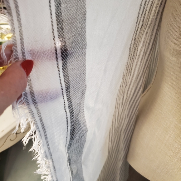 Tunic - Picture 2 of 2